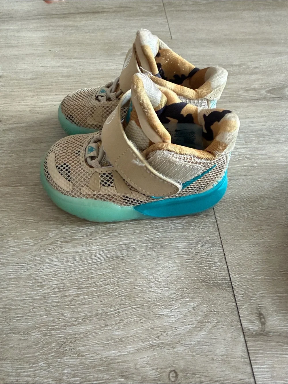 Nike Kyrie 7 SZ 3c Sneakers